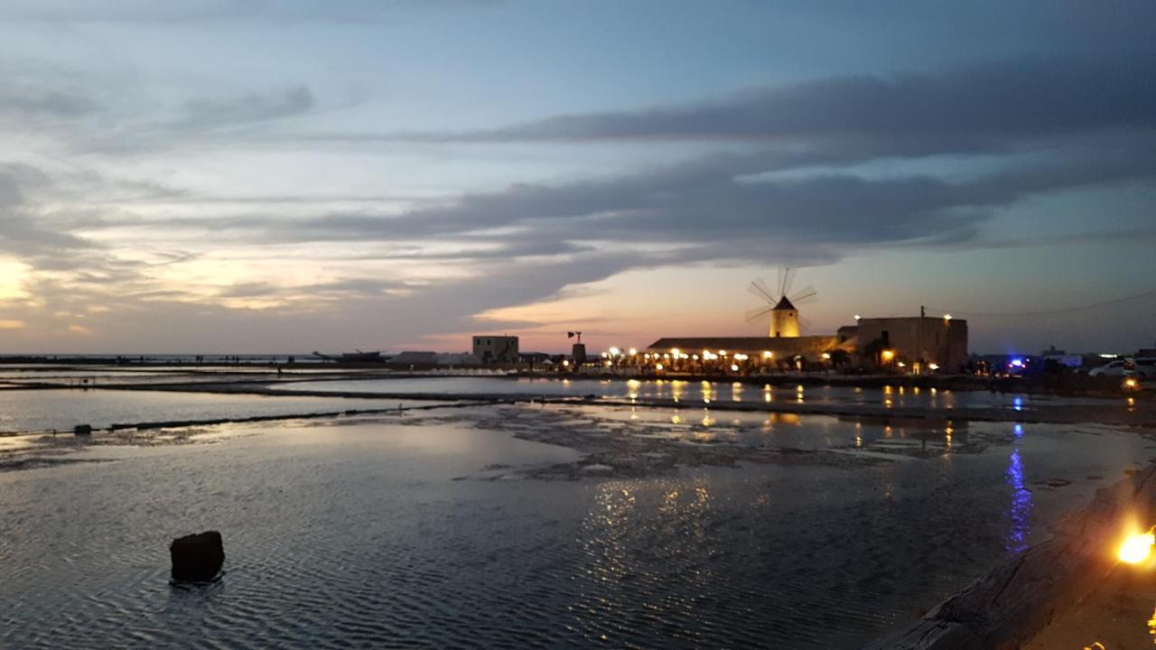 Bed and Breakfast Sole Mare Sale Торре-Нубия Экстерьер фото