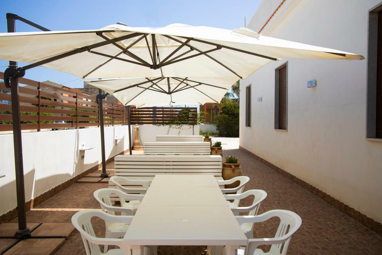 Bed and Breakfast Sole Mare Sale Торре-Нубия Экстерьер фото