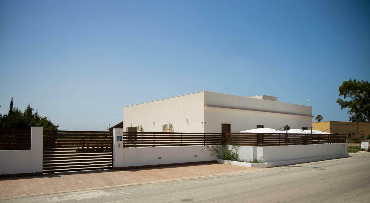 Bed and Breakfast Sole Mare Sale Торре-Нубия Экстерьер фото